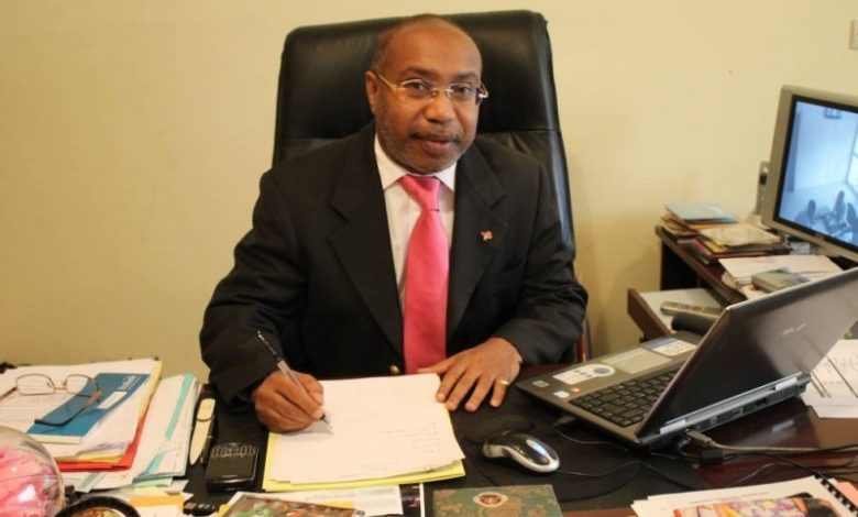 Photo of Association des promoteurs de spectacles de Côte d’Ivoire – Victor Yapobi, président : “Le secteur est mort : ce que la ministre Raymonde Goudou Coffie nous a dit”