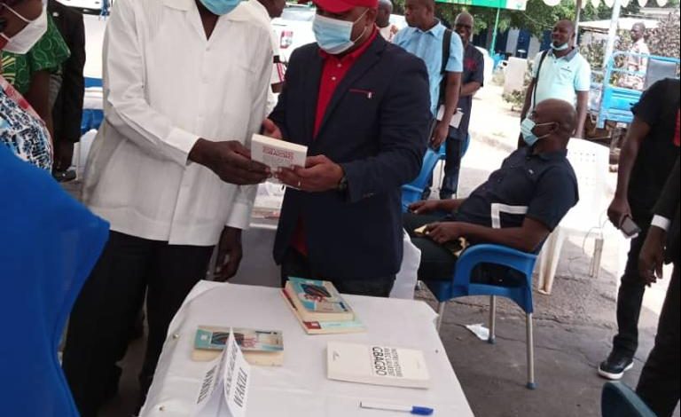Photo of Côte d’Ivoire : mon grand-père Houphouët-Boigny m’a interdit d’écrire (Augustin Thiam ,Yamoussoukro,Unjci, Ebony)