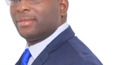 Photo of Législatives du 6 mars 2021 – Serge Djibré défie l’ex indépendante redevenue candidate Pdci :  “Yasmina Ouegnin ne saurait gagner à Cocody”