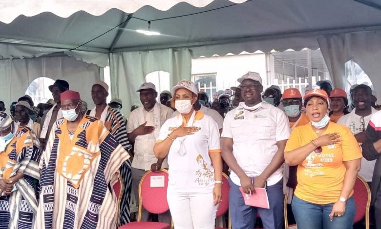 Photo of Koumassi – Adjaratou Traoré après ce qui s’est passé à son QG : “Incompréhensions entre la fille et son papa: n’en tenez pas compte”