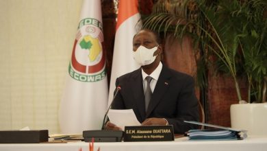 Photo of Alassane Ouattara au Conseil des ministres hier : “Hamed a oeuvré avec beaucoup d’abnégations à la consolidation de la paix”