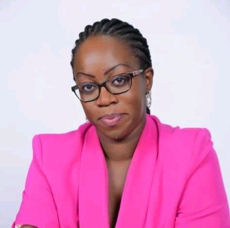 Photo of Droit de réponse-Me Vanessa Bah-Leroux, candidate aux législatives à Guiglo-commune (À aucun moment je ne me suis érigée en « avocate du peuple Wê »)