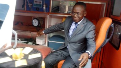 Photo of Remise d&rsquo;une ambulance médicalisée au CSU de Pakouabo – Taukla Victor  » Chose promise, chose due »