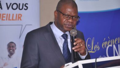 Photo of Bamba Karim (Dg IPS-CNAM) aux médecins des formations sanitaires : “Prescrivez aux malades des médicaments du réseau de la Couverture maladie universelle” 