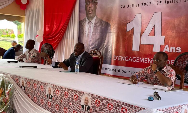 Photo of Stéphane Kipré, président de l’Ung : “Nous devons encourager les présidents Bédié, Ouattara et Gbagbo à former un trio pour la paix en Côte d’Ivoire”