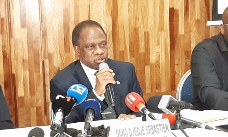 Photo of Congrès constitutif du parti de Gbagbo – Sébastien Dano Djédjé, président du Congrès) : “Pourquoi nous attendons seulement 1650 personnes au Sofitel Hôtel Ivoire”