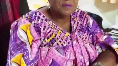 Photo of Deuil au RHDP Serey Doh Célestin pleure Mme Koné Laibon