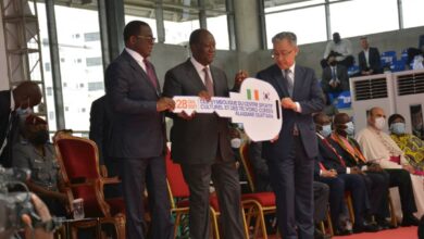 Photo of Inauguration du Centre sportif Ivoirio-Coreen – Alassane Ouattara “Ce bel ouvrage qui sera utile à l’éducation et à l’encadrement de la jeunesse”