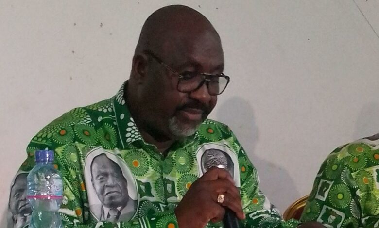 Photo of Yavo François, délégué communal du Pdci-Rda : “Il faut que le président Bédié demeure président à vie du parti”