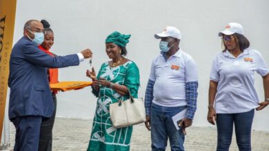 Photo of  Le Premier ministre Patrick Achi à 2 183 bénéficiaires de logements sociaux : “Un logement, c’est un héritage à léguer à la postérité”