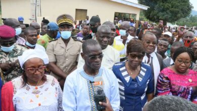 Photo of Visite à Kabakouma, fête de la lumière à Blagouin- Vagongo Diomandé s’incline sur la tombe du Général Robert Gueï et appelle à dire merci à Ouattara.