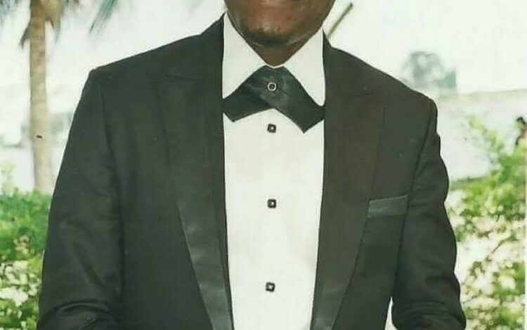 Photo of Hommage au défunt artiste Djaguen Abouet – Ismaël Isaac, Magic System, Sidonie la Tigresse, Yodé et Siro en  en attraction à Yopougon