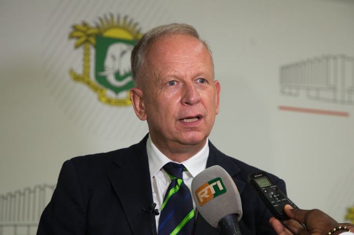 La Fondation Friedrich Naumann a organisé le jeudi 22 août 2022 au Centre national des matériels scientifiques à Abidjan- Cocody, la 5è