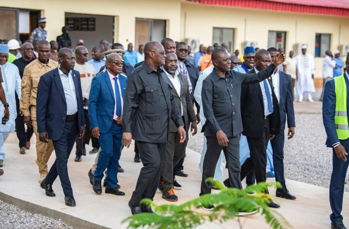 Photo of Côte d’Ivoire -Le port sec de Ferkessédougou livré en 2024, Amadou Koné sur le site pour accélérer les travaux de construction