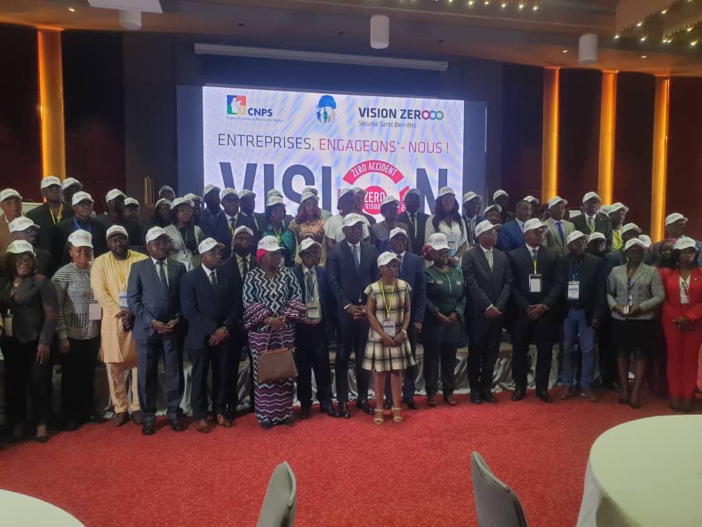 La Caisse nationale de prévoyance sociale (Cnps) a initié, le mardi 29 novembre 2022, dans un hôtel à Abidjan- Port-Bouët, un atelier