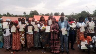 Photo of Révision de la liste électorale 2022- Fatim Bamba offre 3000 certificats de nationalité aux nouveaux-majeurs