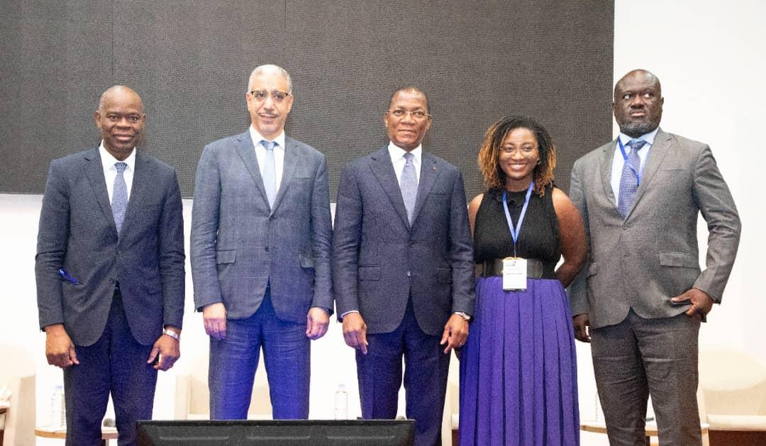 La 4ème édition de la conférence Economie Entreprise Live (EE Live) a eu lieu le jeudi 10 novembre 2022 à l'immeuble Crrae-Uemoa d'Abidjan