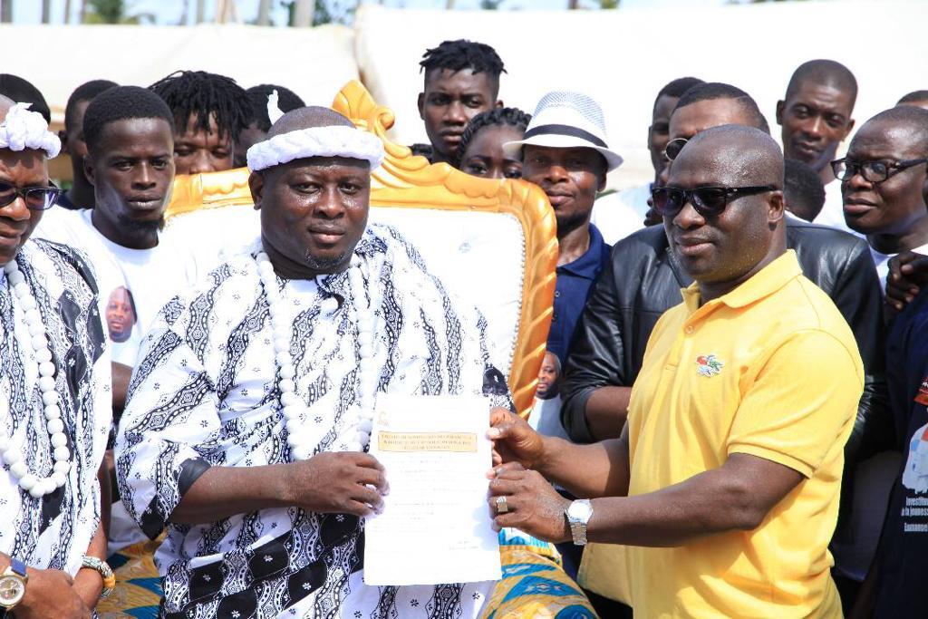 La cémonie d’investiture de Kaoua Kréouao Emmanuel, le tout premier président des jeunes de l’île Boulay 2 s’est tenue le samedi 05 novembre