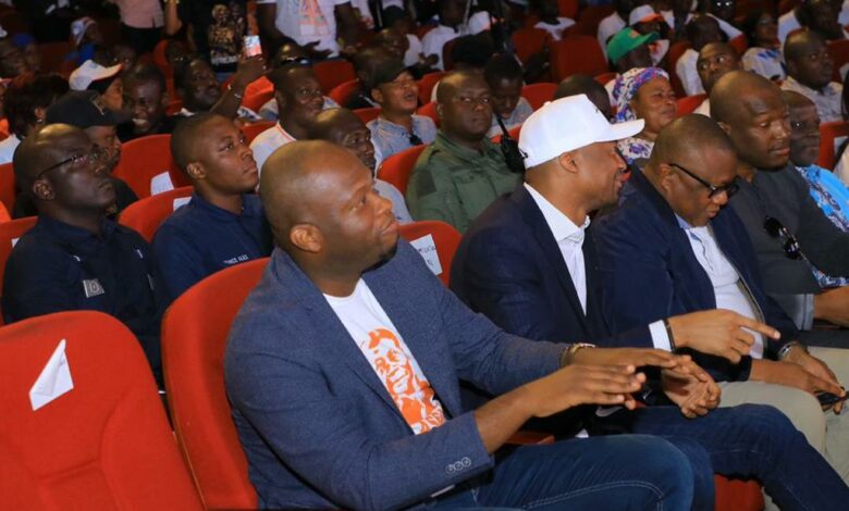 Photo of 2 ans après l&rsquo;investiture de Ouattara – Ce que Mamadou Touré et Amadou Coulibaly attendent des jeunes du Rhdp