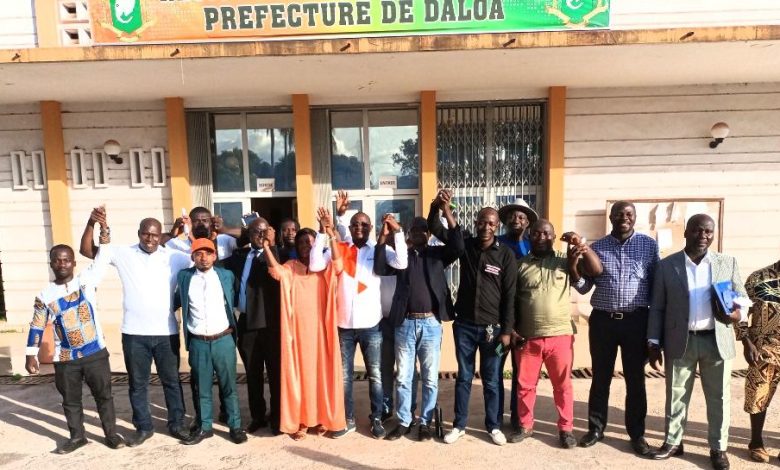 Photo of Municipales et régionales 2023 – Zanga Coulibaly exhorte les populations du Haut Sassandra à tourner le dos à la violence 