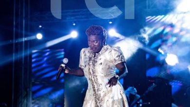 Photo of Concert religieux-Geneviève Brou communie avec son public