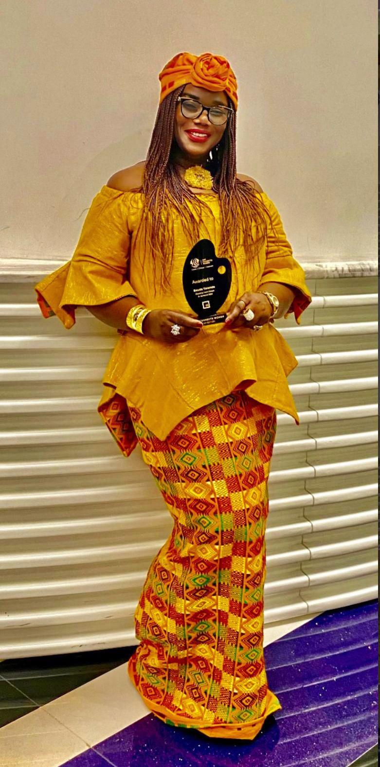 L’artiste-peintre ivoirienne, Bedyart (anciennement appelée Beyyoul) vit en France où elle exerce son métier. Dans quelques jours,
