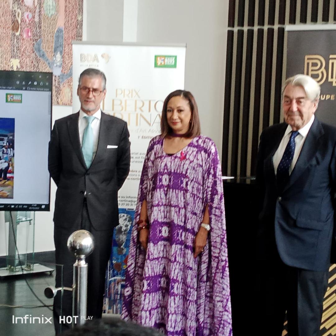 La première édition du Prix Alberto Cortina de la peinture africaine a été lancée, le jeudi 5 octobre 2023 au siège d’une banque à Abidjan