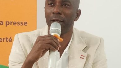 Photo of Informer  sans porter atteinte à l’intégrité  morale-Le journaliste-enseignant David Youant donne des recettes