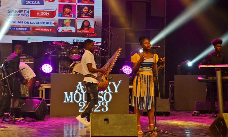 Photo of Festival Afriky Mousso à Abidjan -Josey, Rozaya, Jahelle Bonee, Faty,  Tanya et  Aïcha Traoré    créent l’ambiance