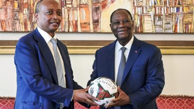 Photo of Can 2023 : Le président de la CAF affirme avoir exposé une inquiétude au Président Alassane Ouattara