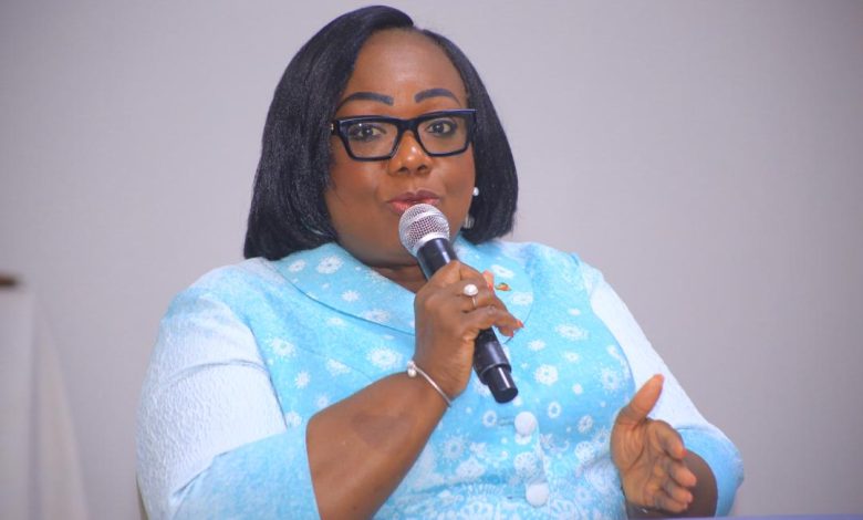 Photo of Après des allégations d&rsquo;un syndicaliste des impôts- Anne Ouloto mise au dessus de tout soupçon