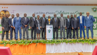 Photo of Passage de la Coupe d’Afrique à la primature- Robert Beugré Mambé : “(…)demain sera encore plus grand avec le Président Alassane et vous n’avez rien vu encore”