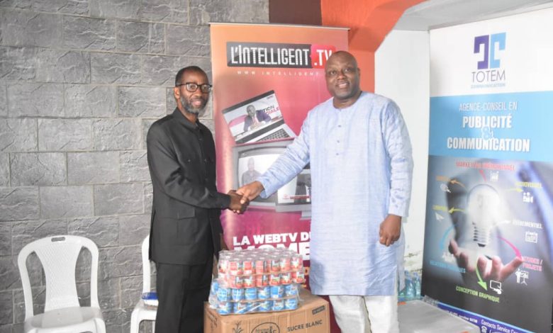 Photo of Ramadan : Alafé Wakili offre une rupture collective de jeûne au personnel et amis de l’Intelligent d’Abidjan