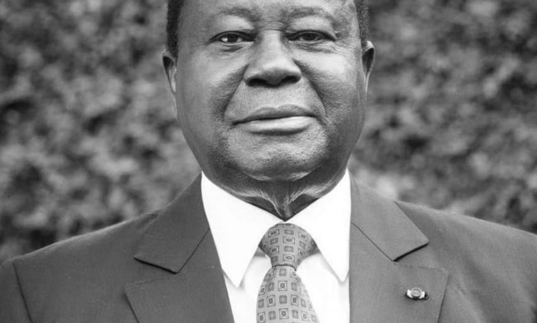 Photo of Dans la solidarité et la reconnaissance : Les Ivoiriens ont rendu hommage à Bédié à Paris