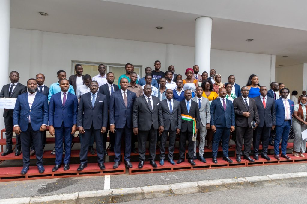 Plus de 506 millions ont été octroyés à 91 jeunes entrepreneurs ivoiriens dans le cadre de la mise en œuvre de l’Axe 1 de la phase 2