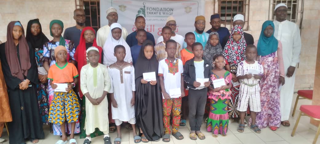 La fondation Zakat & Waqf a offert, le samedi 14 septembre 2024, à son siège à Abidjan-Cocody-les Deux Plateaux, une somme de 125 000 francs