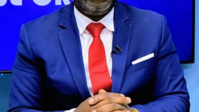 Photo of Geoffroy- Julien kouao, Politologue et essayiste : «L’Intelligent d’Abidjan ouvre ses colonnes à toutes les sensibilités politiques »