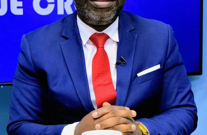 Photo of Geoffroy- Julien kouao, Politologue et essayiste :  «L&rsquo;Intelligent d&rsquo;Abidjan ouvre ses colonnes à toutes les sensibilités politiques »