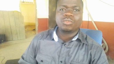 Photo of Emmanuel Kouamé, journaliste reporter de la Radio la Voix de l’Agnéby (RVA) « C’est l’un des rares journaux qui tient encore dans le temps »