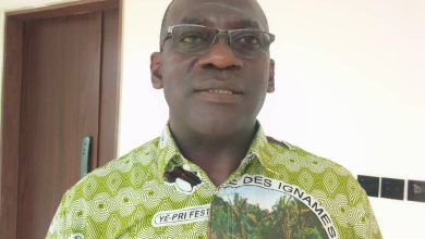 Photo of Boni Kotchi, directeur de cabinet adjoint du ministre Mabri Toikeusse Albert : « Accentuer l’aspect marketing pour permettre à beaucoup plus de personnes de connaître et d’acheter le journal »