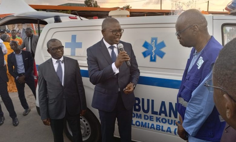 Photo of Koumassi : Cissé Bacongo offre un Centre de santé réhabilité et équipé à plus de 200 millions de F cfa