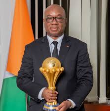 En mars 2025 au Caire en Egypte, le Président de la FIF, Yacine Idriss Diallo ira chercher une place au sein du Conseil de la FIFA