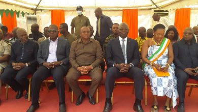 Photo of Journées socio-économiques et culturelles à Assandré : Amadou Coulibaly et Amedé Kouakou parlent aux populations de Sakassou