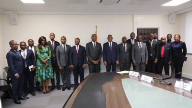 Photo of Secteurs des travaux publics et du bâtiment- Bruno Koné présente les opportunités d’insertion des jeunes à Mamadou Touré