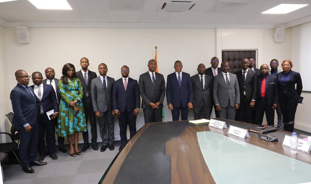 Bruno Koné a présenté à Mamadou Touré les opportunités d’insertion des jeunes dans les secteurs des travaux publics et du bâtiment