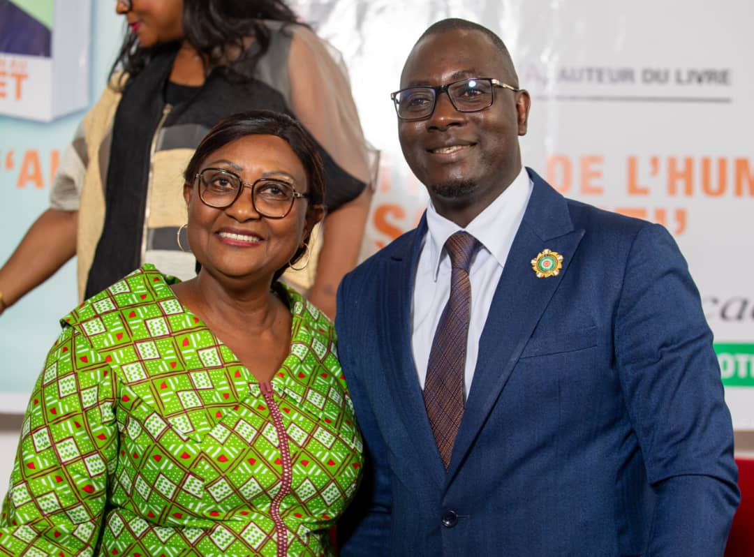 La cérémonie de dédicace du livre ''Alassane Ouattara de l’humiliation au sommet'', écrit par Kader Fofana, s’est tenue le jeudi 6 février