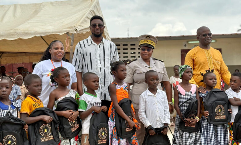 Photo of Rentrée scolaire à N’douci :   Leaders de Demain offre des kits scolaires aux élèves