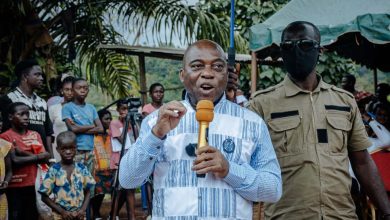 Photo of Présidentielle 2025: Ahoua Don-Mello exhorte les populations à retirer leurs cartes d’électeur