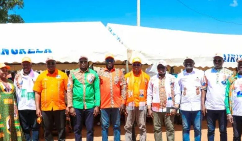 Photo of Campagne présidentielle du RHDP dans la Bagoué: Comment Brahima Traoré a mouillé le maillot aux côtés de Bruno Koné